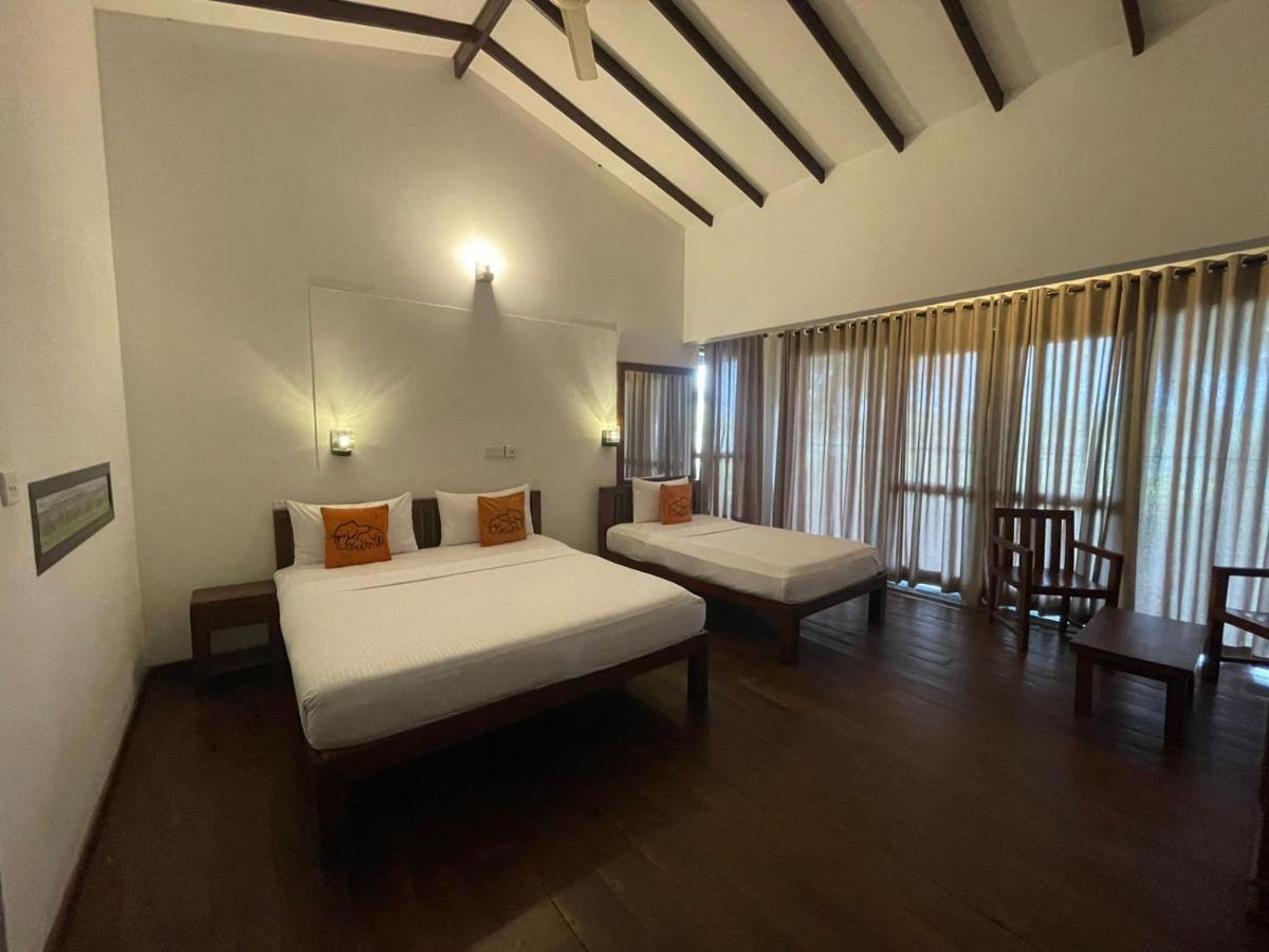 Hotel Lake Park Polonnaruwa Exteriör bild