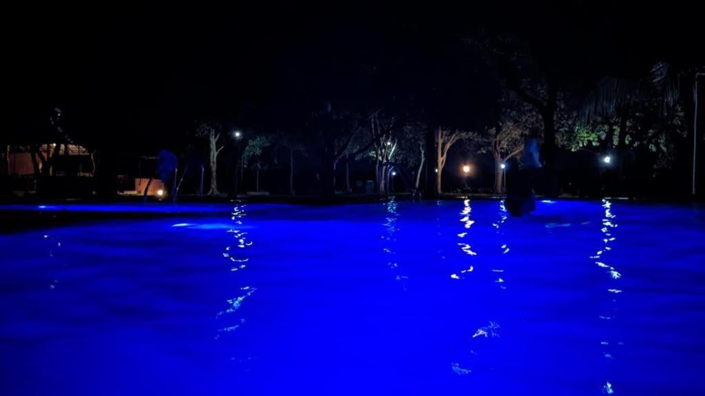 Hotel Lake Park Polonnaruwa Exteriör bild