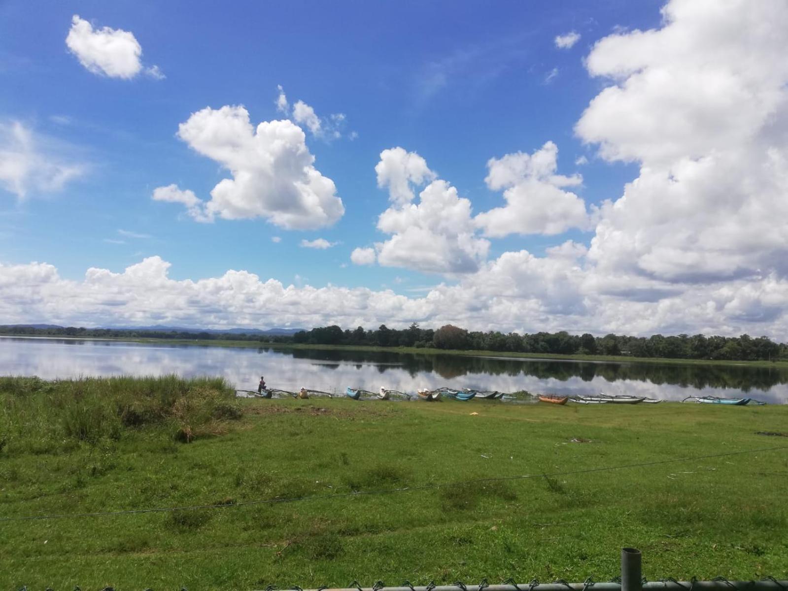 Hotel Lake Park Polonnaruwa Exteriör bild